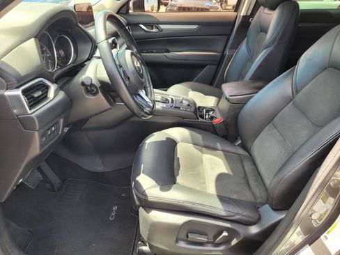 Used 2020 MAZDA CX-5 Touring FWD image 13