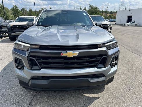 New 2026 Chevrolet Colorado LT w/ LT Convenience Package AWD/4WD image 8