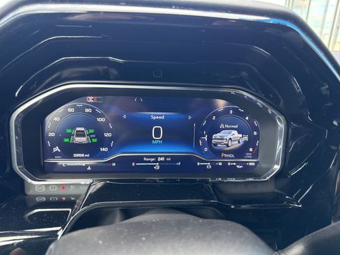 Used 2024 Chevrolet Silverado 1500 RST image 30