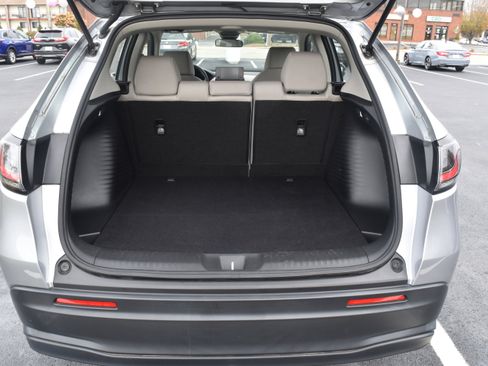 Certified 2023 Honda HR-V LX image 10