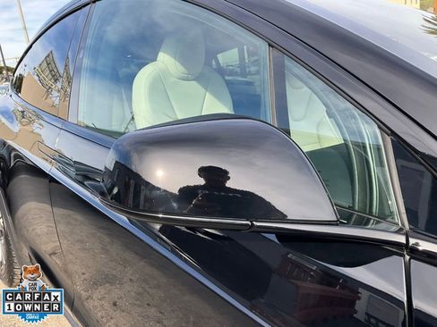 Used 2023 Tesla Model X Plaid image 93