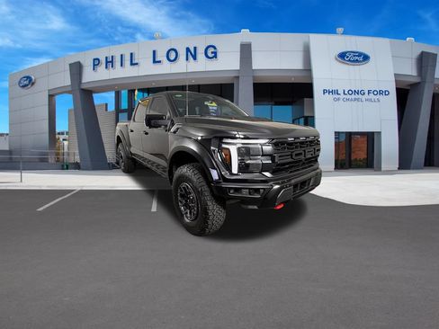 Certified 2025 Ford F150 Raptor w/ Equipment Group 803A Raptor R AWD/4WD image 7