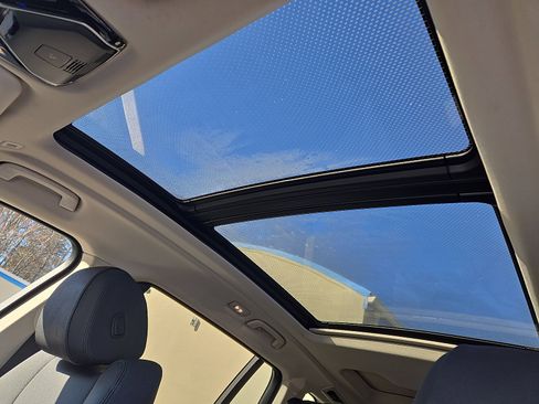 Used 2020 BMW X7 xDrive40i w/ Executive Package image 14