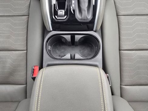 Used 2024 Chevrolet Colorado ZR2 w/ ZR2 Convenience Package III image 40