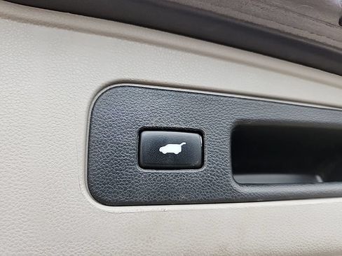 Used 2015 Honda Odyssey EX-L image 36