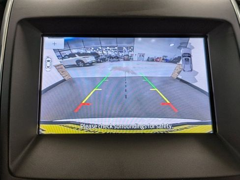 Used 2019 Ford Edge Titanium w/ Equipment Group 301A image 13
