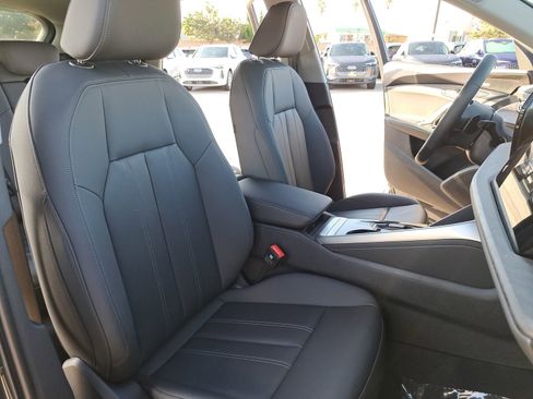 New 2025 Audi Q5 Premium Plus image 10