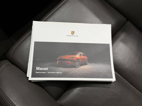 Certified 2023 Porsche Macan image 56