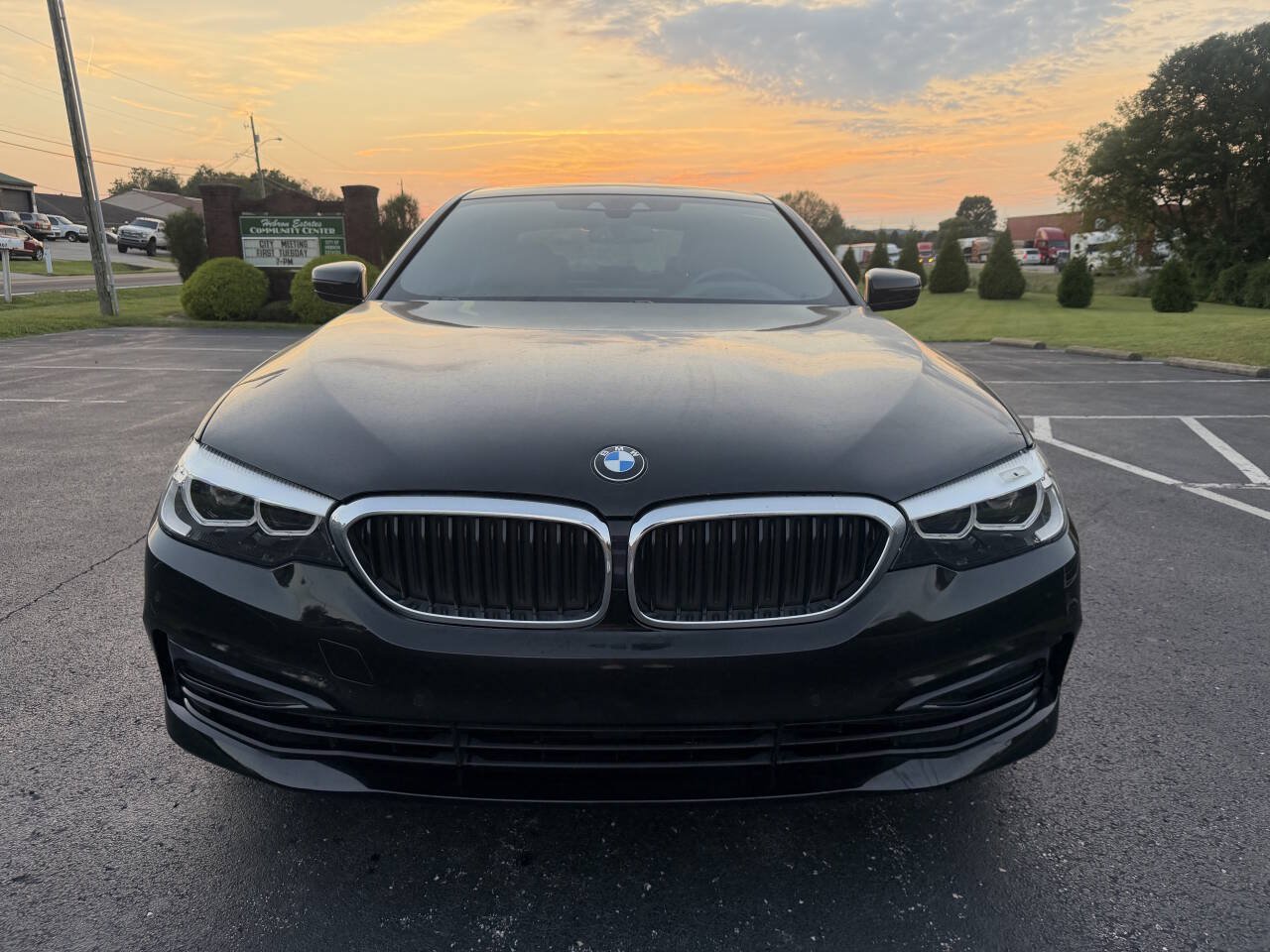 Used 2020 BMW 530i w/ Convenience Package RWD image 13