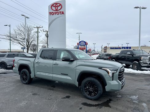 New 2026 Toyota Tundra SR5 image 2