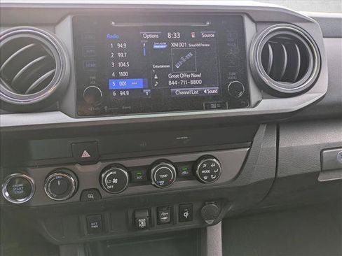 Used 2019 Toyota Tacoma TRD Sport AWD/4WD image 12