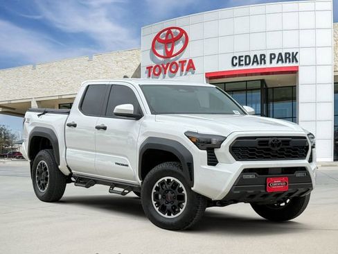 Used 2024 Toyota Tacoma TRD Off-Road AWD/4WD image 1
