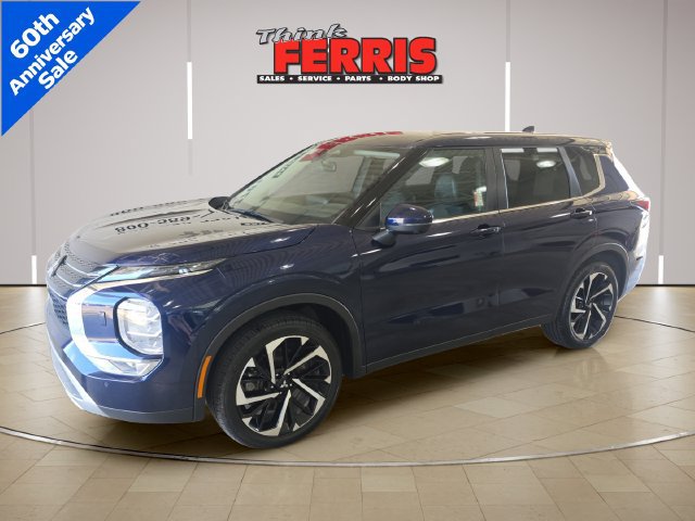 Used 2024 Mitsubishi Outlander SE AWD/4WD image 1