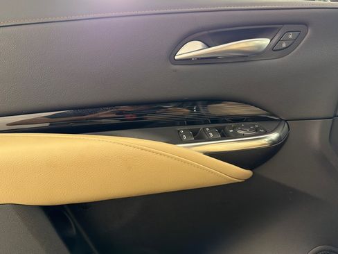 Used 2024 Cadillac XT4 Luxury FWD image 10