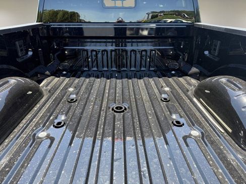 New 2026 Ford F350 Platinum w/ Platinum Plus Package AWD/4WD image 17