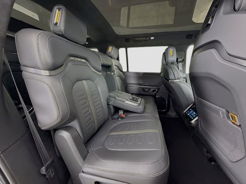 Used 2023 Rivian R1S Adventure AWD/4WD image 29