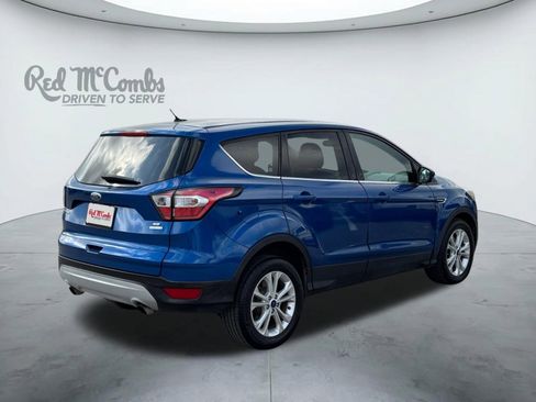 Used 2017 Ford Escape SE image 5