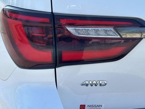 Used 2022 INFINITI QX80 Premium Select w/ Cargo Package AWD/4WD image 13