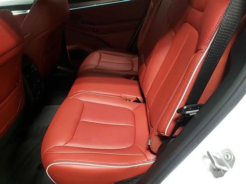 Used 2024 Jeep Wagoneer Launch Edition image 27