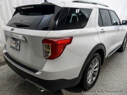 Used 2023 Ford Explorer Limited w/ Equipment Group 301A image 7