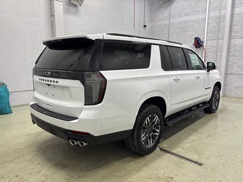 New 2026 Chevrolet Suburban Z71 w/ Comfort Package image 3