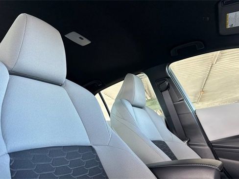 Used 2026 Toyota Corolla SE image 15