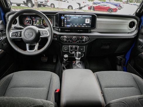 Used 2024 Jeep Wrangler Sahara w/ Safety Group image 27