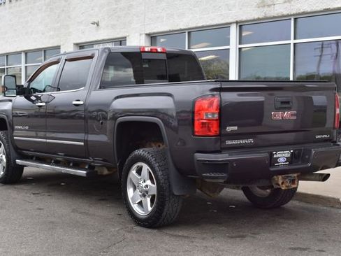 Used 2015 GMC Sierra 2500 Denali AWD/4WD image 8