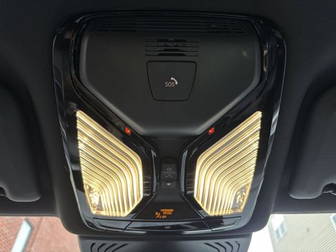 Used 2024 BMW X4 xDrive30i w/ Premium Package image 21