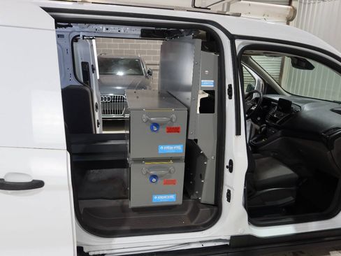 Used 2020 Ford Transit Connect XL FWD image 15
