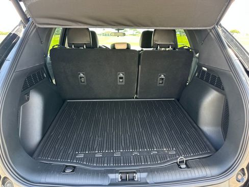 Used 2020 Ford Escape SE Sport image 21