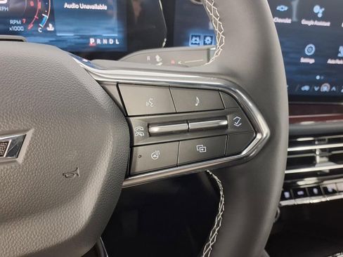 New 2026 Chevrolet Traverse Z71 w/ Enhanced Driving Package image 7