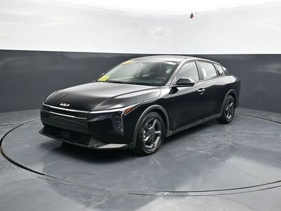 Used 2025 Kia K4 LXS