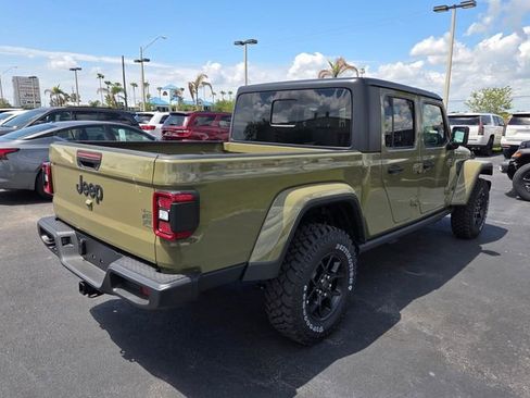 New 2026 Jeep Gladiator Willys AWD/4WD image 11