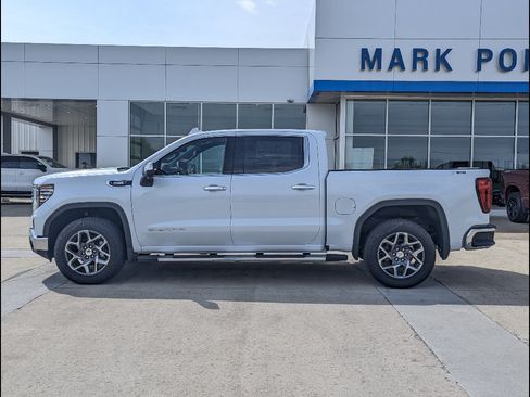 New 2026 GMC Sierra 1500 SLT w/ SLT Premium Plus Package AWD/4WD image 9