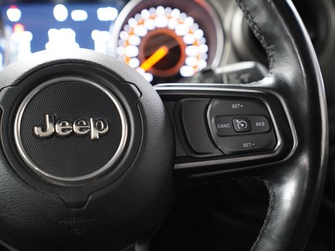 Used 2021 Jeep Wrangler Unlimited Sport AWD/4WD image 20