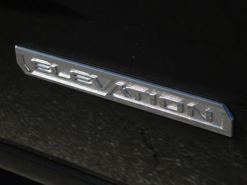 New 2026 GMC Sierra 1500 Elevation image 11