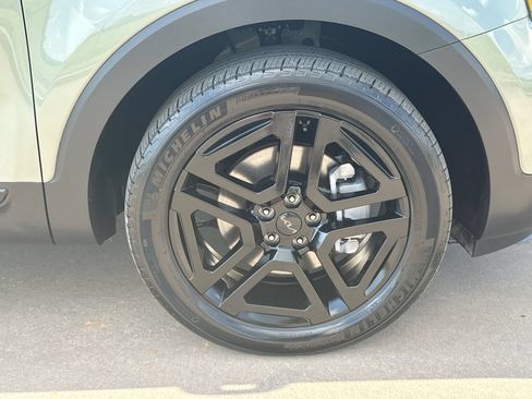 Used 2025 Kia Telluride SX Prestige X-Line AWD/4WD image 10