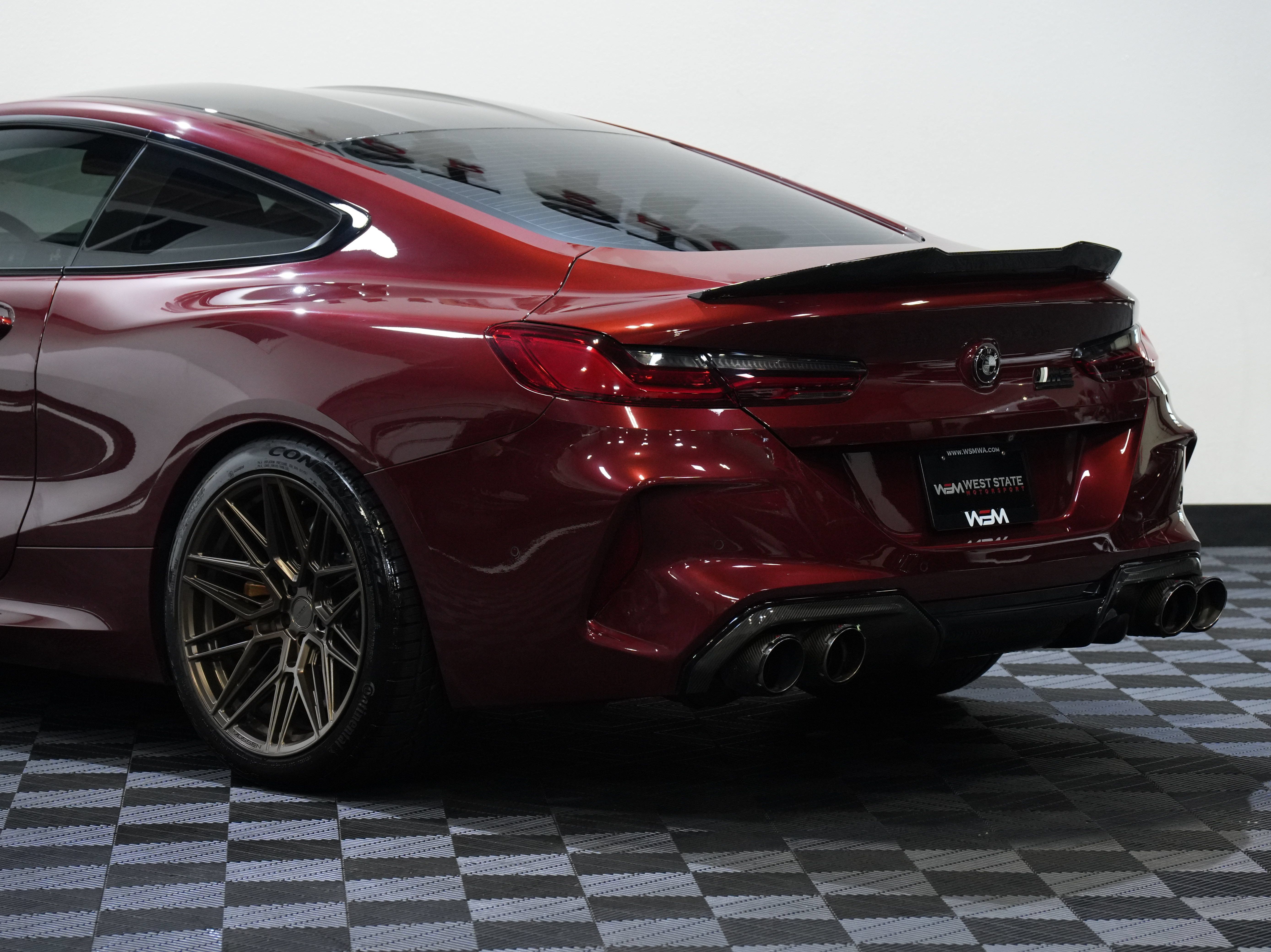 Used 2020 BMW M8 Competition AWD/4WD image 15