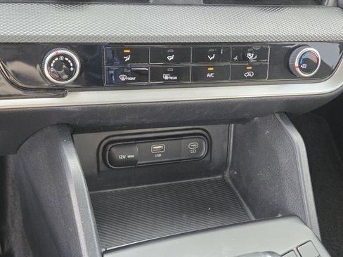 Certified 2024 Kia Sportage LX image 21