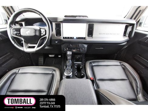Used 2025 Ford Bronco Outer Banks AWD/4WD image 10