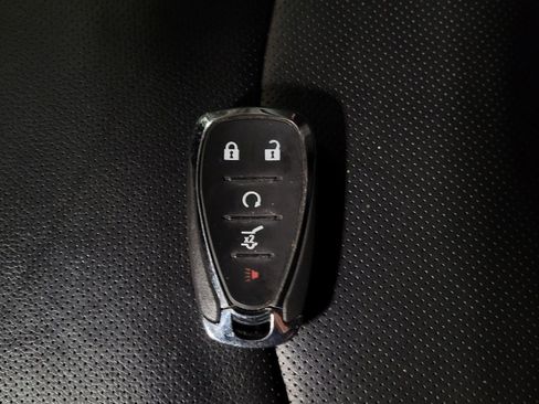 Used 2019 Chevrolet Equinox Premier image 32