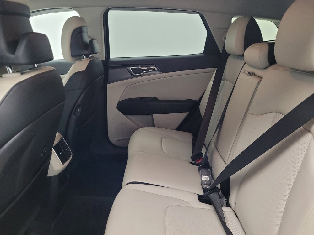 Used 2023 Kia Sportage EX FWD image 18