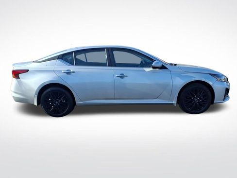 New 2025 Nissan Altima 2.5 SV w/ SV Special Edition Package image 8