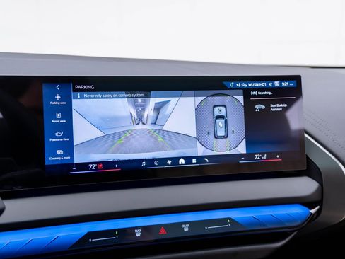 New 2026 BMW X3 xDrive30 w/ Premium Package AWD/4WD image 23