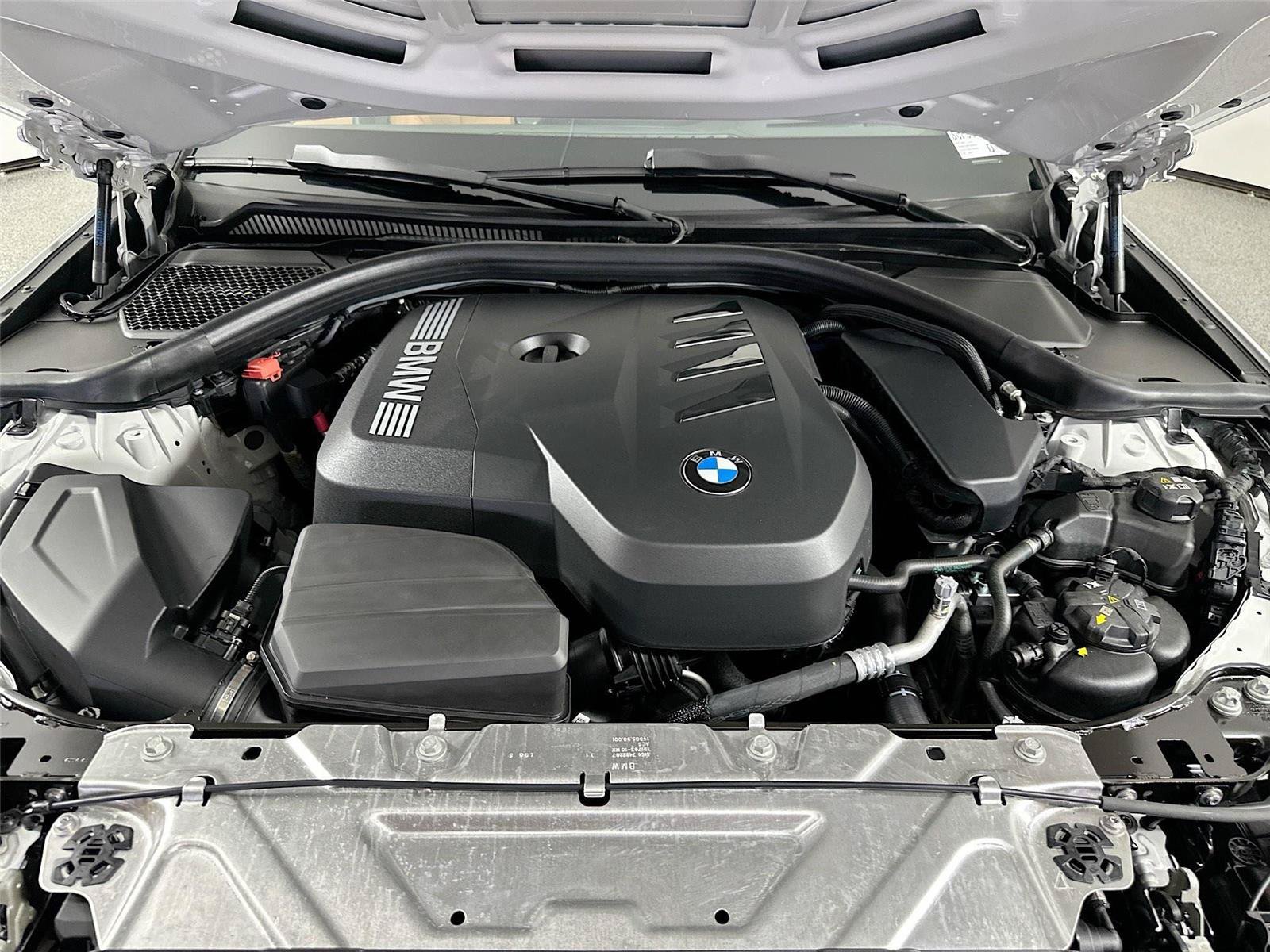 New 2025 BMW 330i Sedan w/ Premium Package RWD image 59