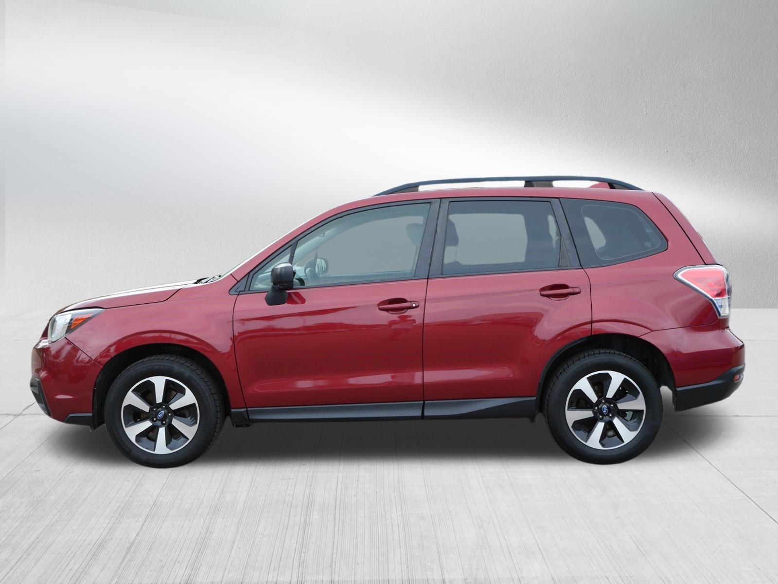 Used 2018 Subaru Forester 2.5i w/ Alloy Wheel Package AWD/4WD image 4