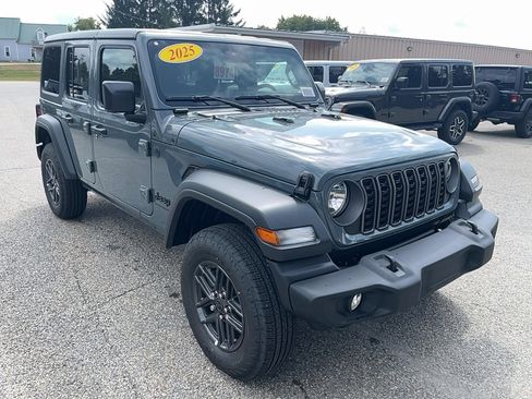 New 2025 Jeep Wrangler Unlimited Sport image 3