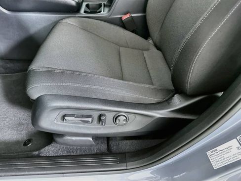 Certified 2024 Honda CR-V EX image 9