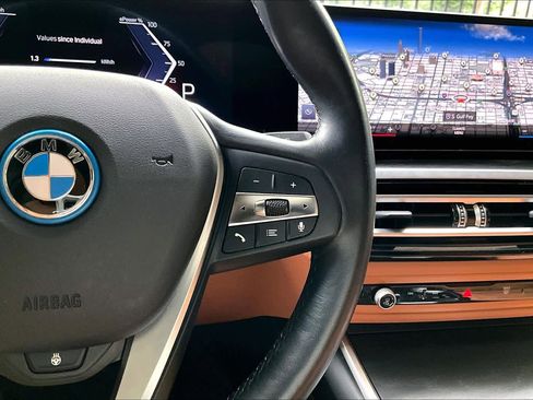 Used 2023 BMW i4 eDrive35 w/ Premium Package RWD image 24